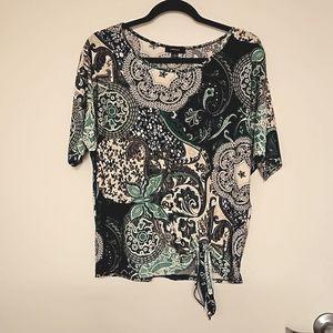ESPRESSO Green, black, white, Paisley floral print Medium knot detail EUC